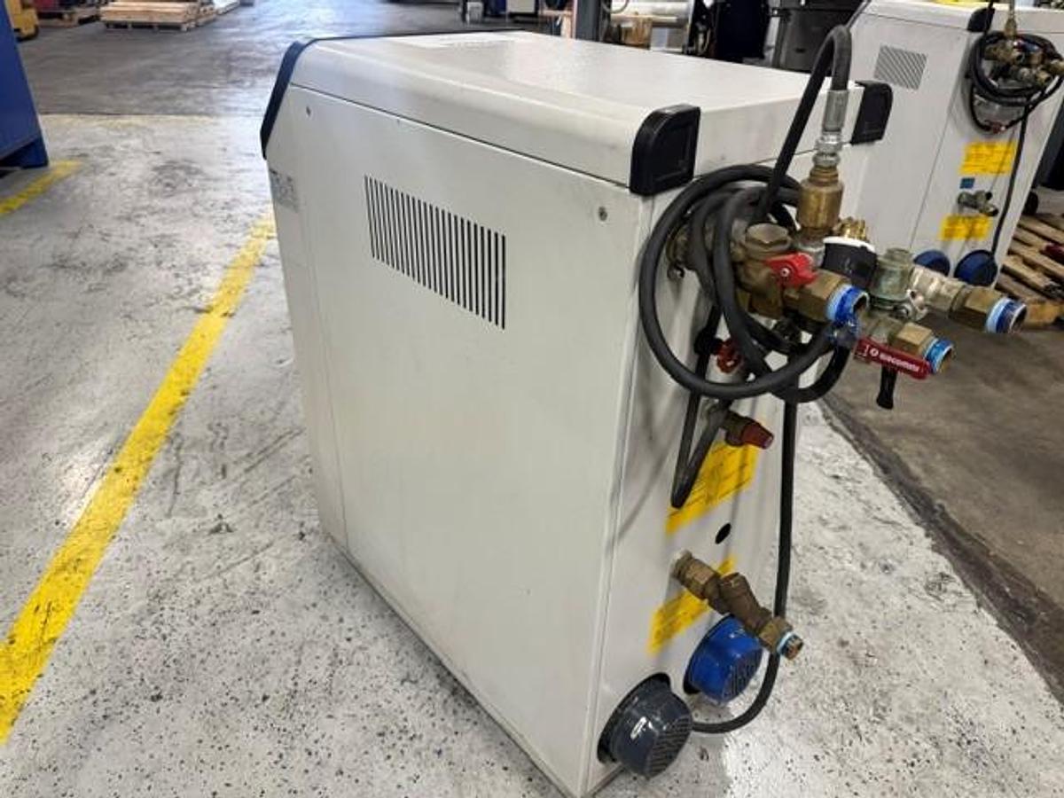 Used 2.5 Ton Frigel RCM40/6 SP Chiller and Temperature Controller