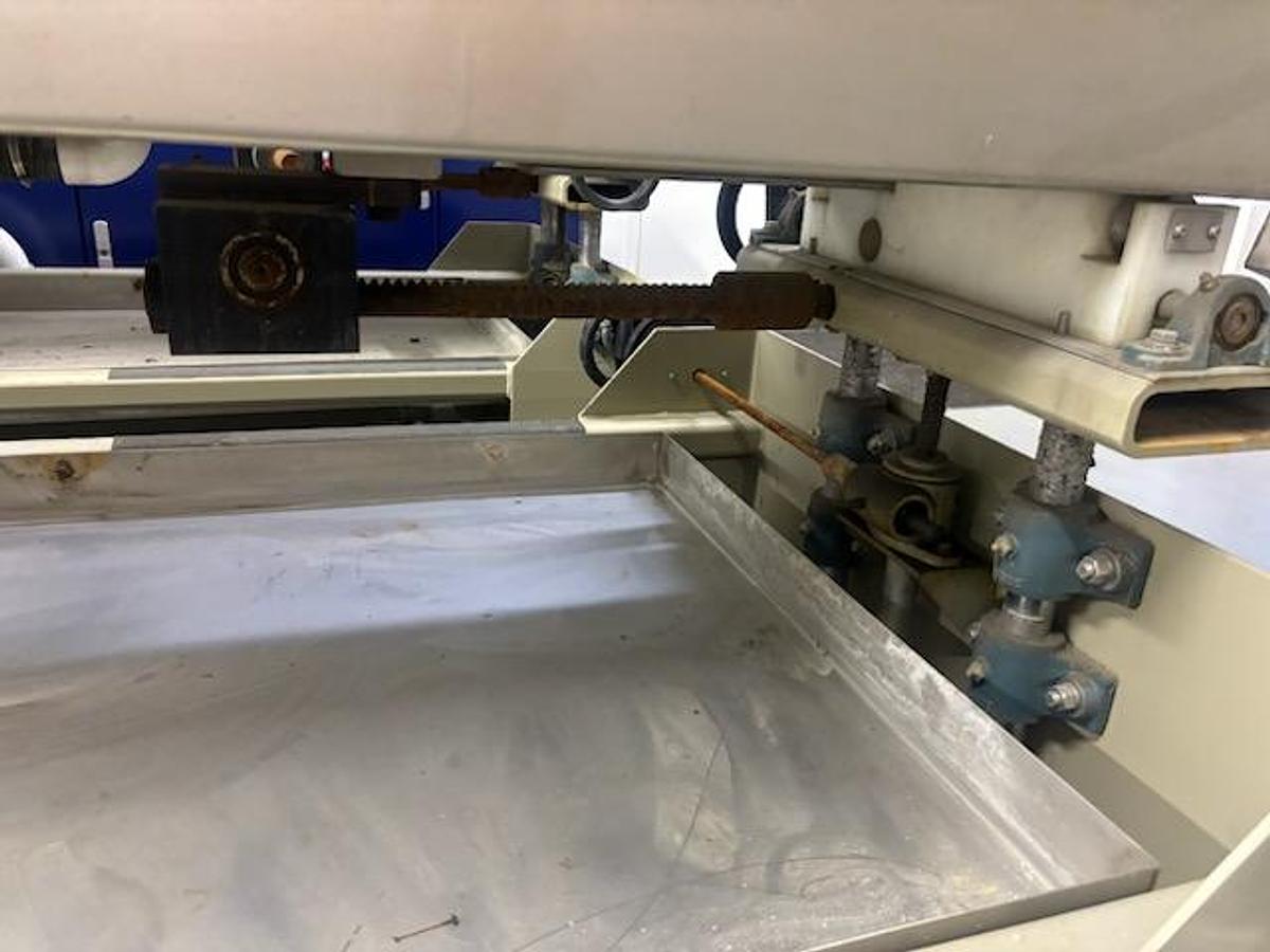 Used Conair Spray Tank