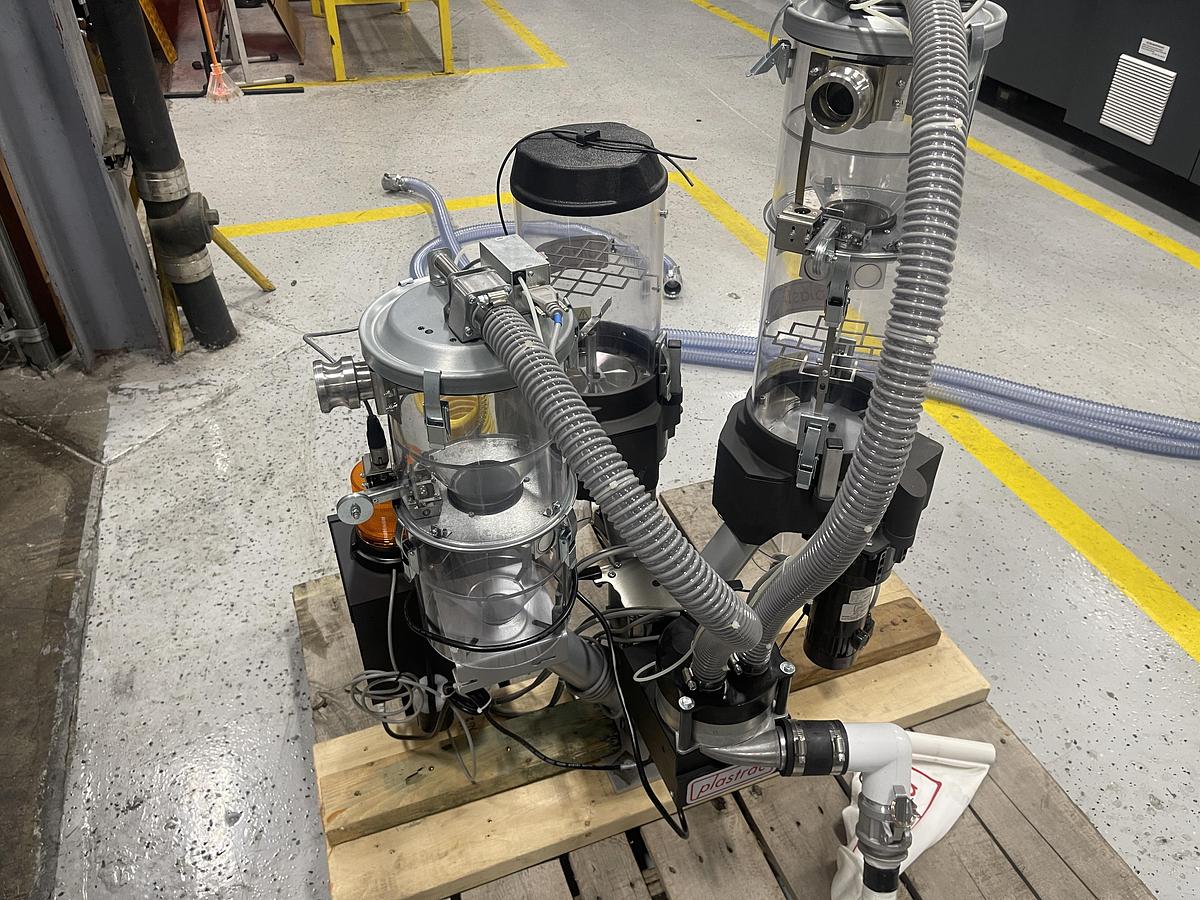 Used Auto-Disc Gravimetric Calibration Blender with Loading System