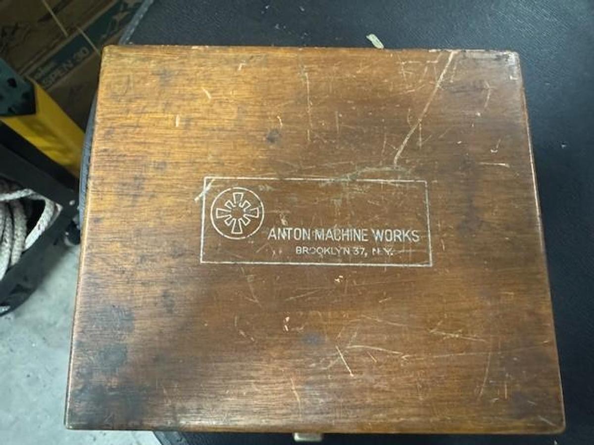 Used Anton Machine Works V Block