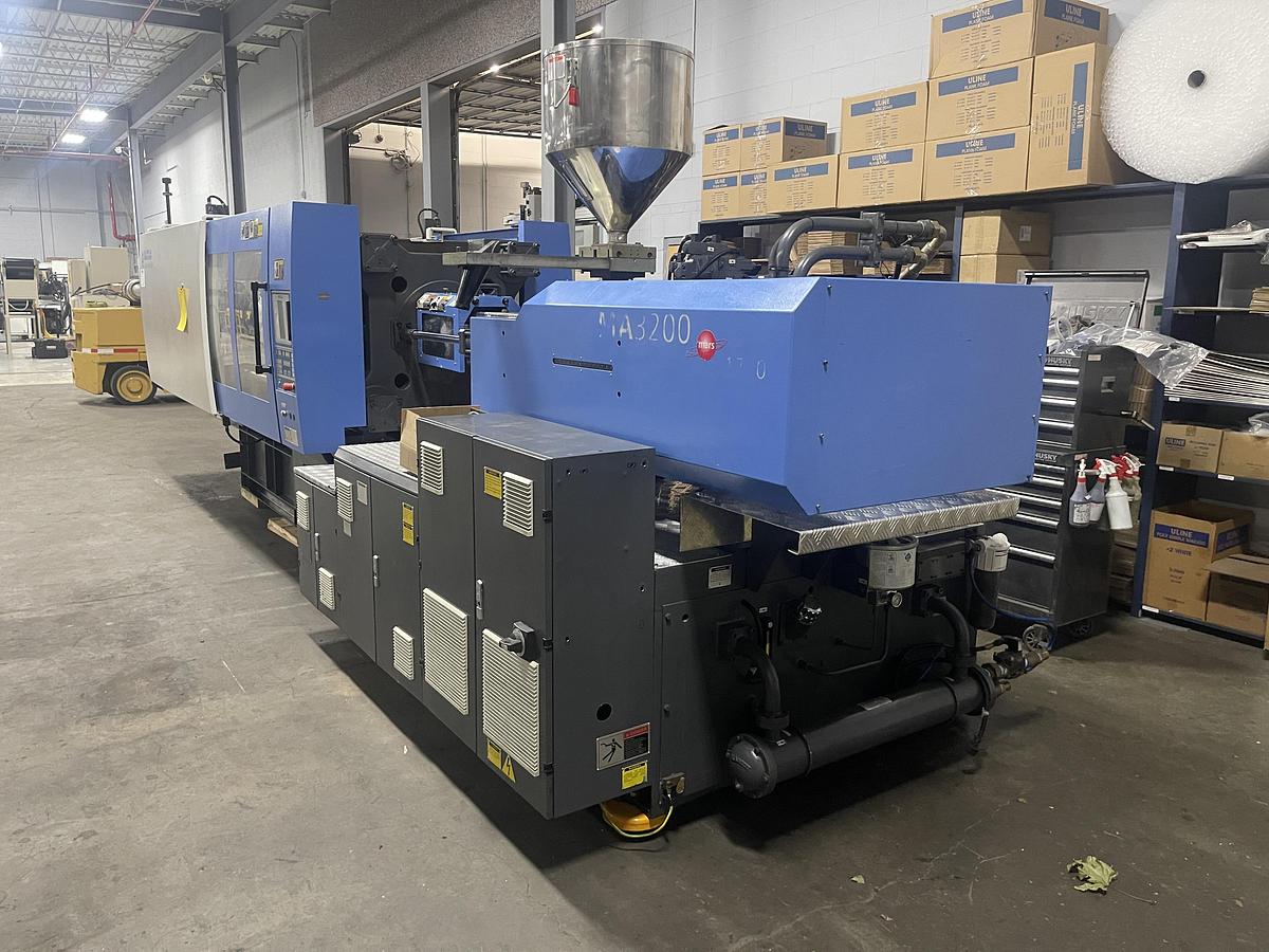 Used 360 Ton, 29.81 Oz., Haitian MA 3200/1700 Injection Molding Machine (2011)