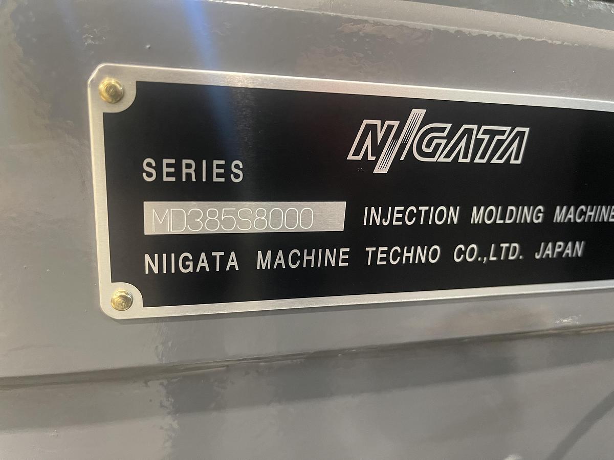 393 Ton, 3.09 oz Niigata MD385S8000/i22 Injection Molding Machine (2025)