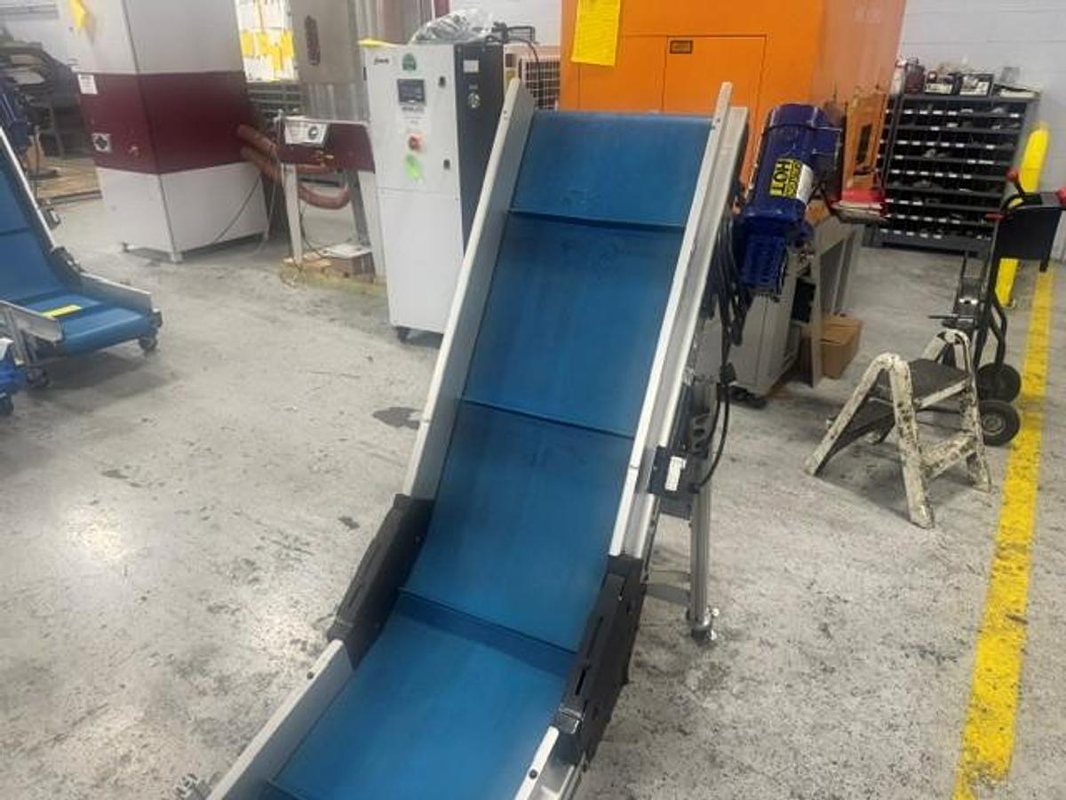 Used EMI EAK Series Flat to Incline Belt Conveyor