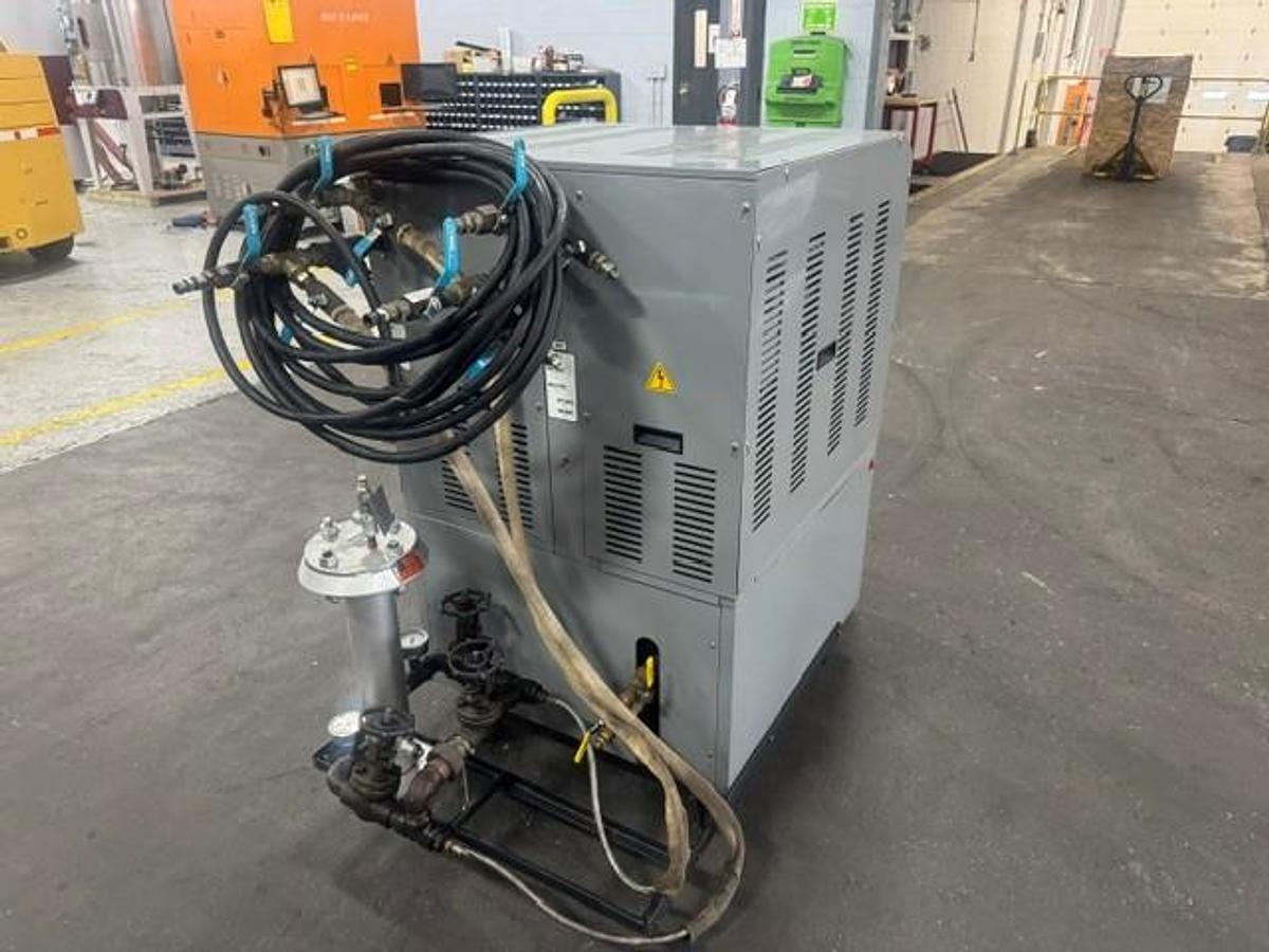 Used Dual Zone Mokon H44206AF Hot Oil Temperature Controller 460v (2005)
