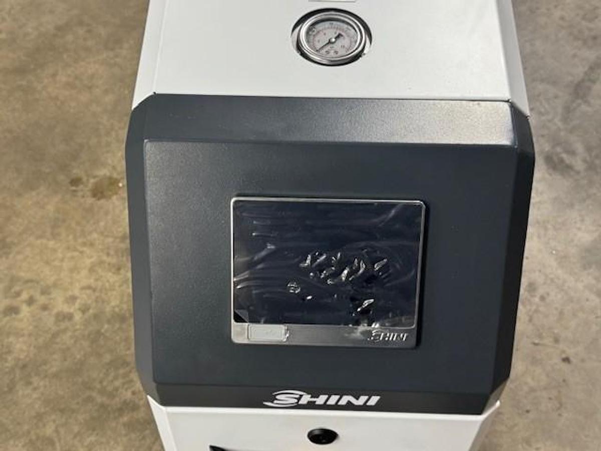 1 HP Shini Water Temperature Control Unit 460V