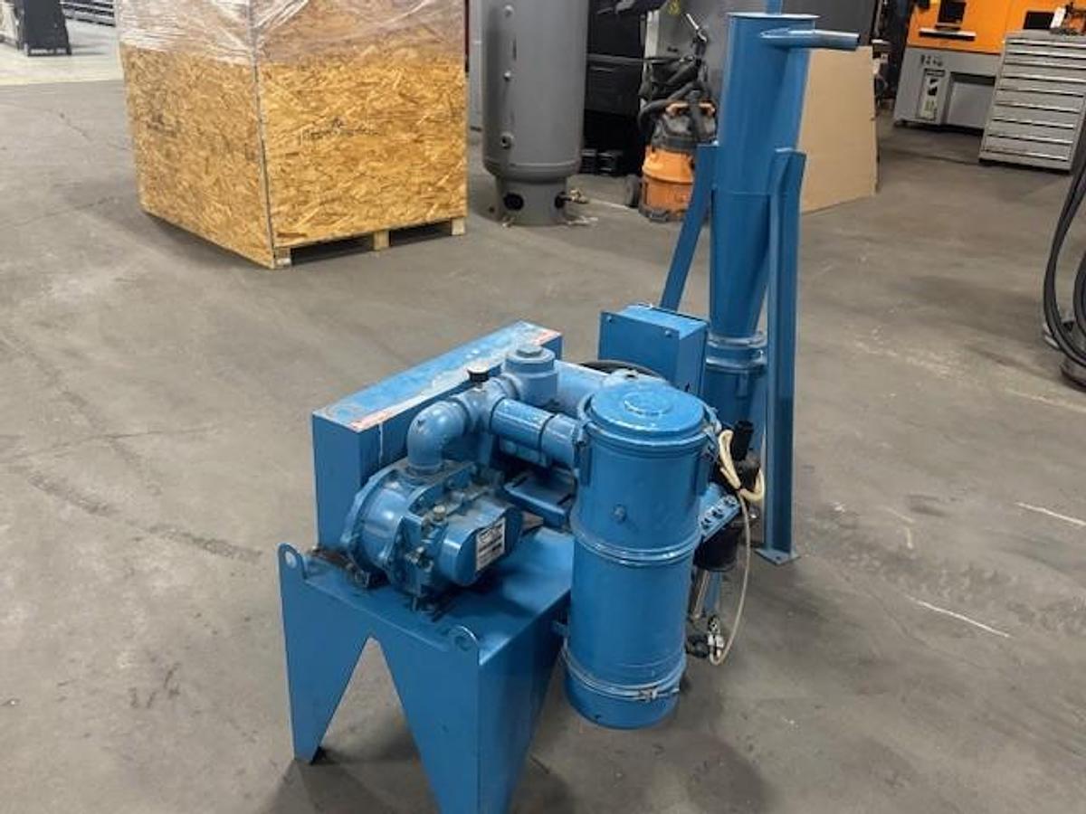 Used Novatec VPU-3 Vacuum Pump