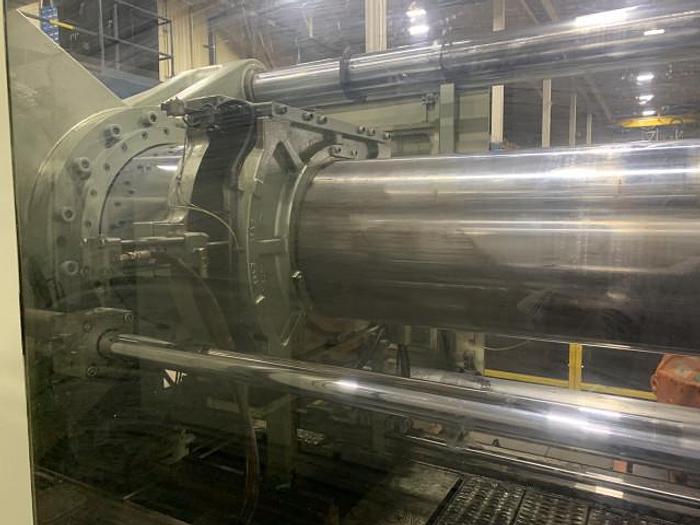 Used 943 Ton, 201.2 oz. Nissei Injection Molding Machine