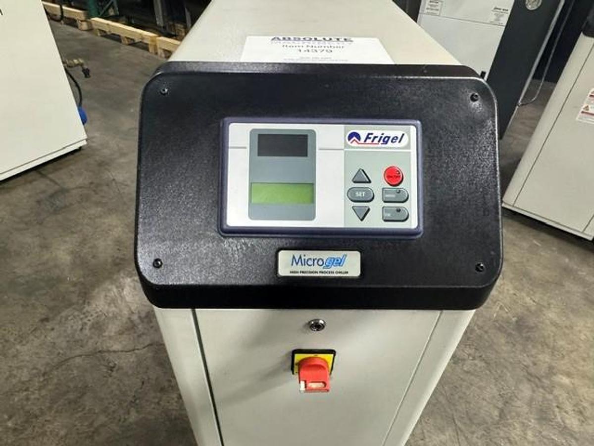 Used 2.5 Ton Frigel RCM40/6 SP Chiller and Temperature Controller