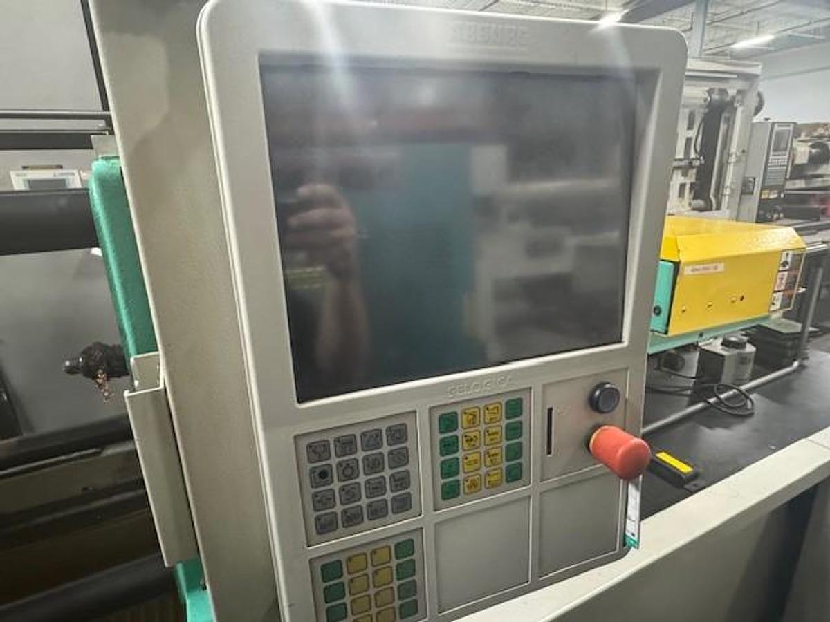 Used 110 Ton, 6.0 Oz., Arburg Allrounder 420C 1000-290 Golden Edition (2011)