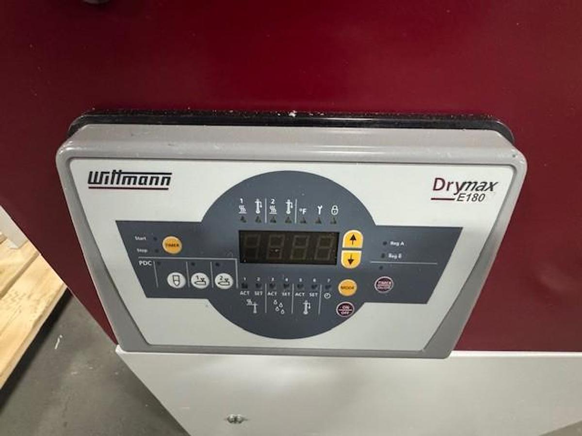 Used 180 lb./hr Wittmann E180 Silmax Material Dryer with 600 lb. Hopper (2012)