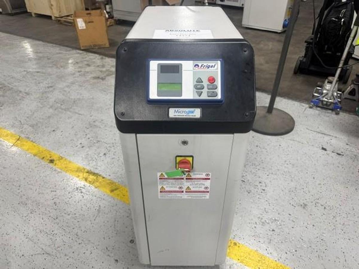 Used 2.5 Ton Frigel RCM40/6 SP Chiller and Temperature Controller