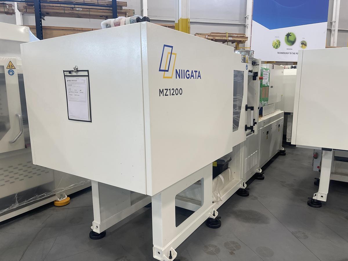 135 Ton, 5.85 oz Niigata MZ 1200/300 Injection Molding Machine (2025)