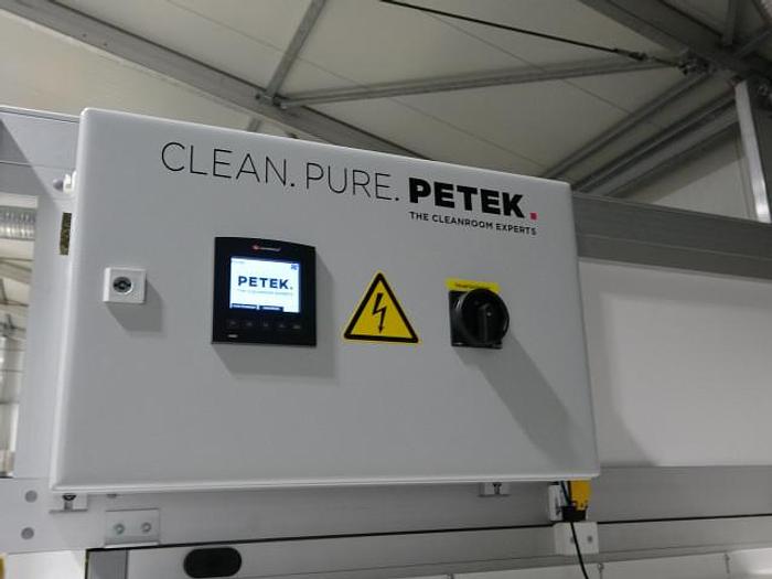 Used 449 Ton, 15.24 oz. Tiebarless Engel Injection Molding Machine