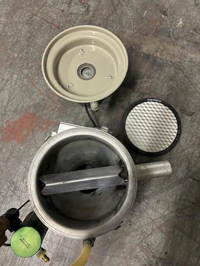 Used Not Ready - Conair Dustbeater Self-Contained Vacuum Loader