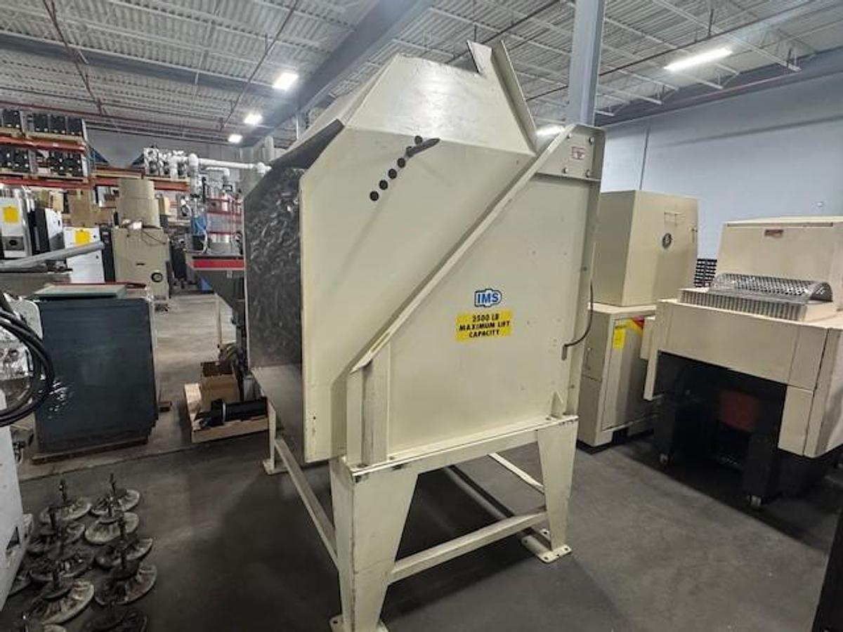 Used Ball & Jewell Granulator W/ Dust Collecting System, Feed Conveyor & Hydraulic Dumper