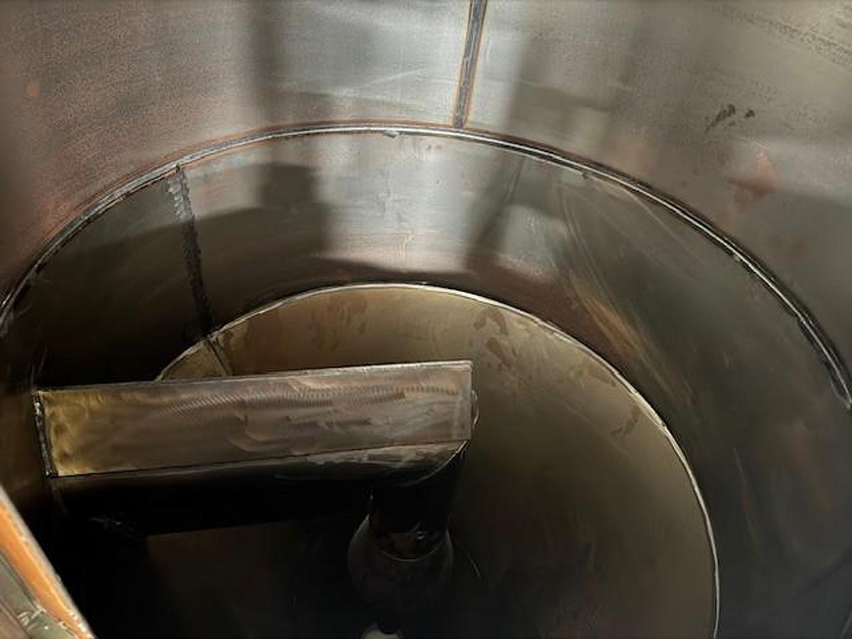 Used Conair CH54-85 2,975 lb. Material Hopper with Stand and Receiver