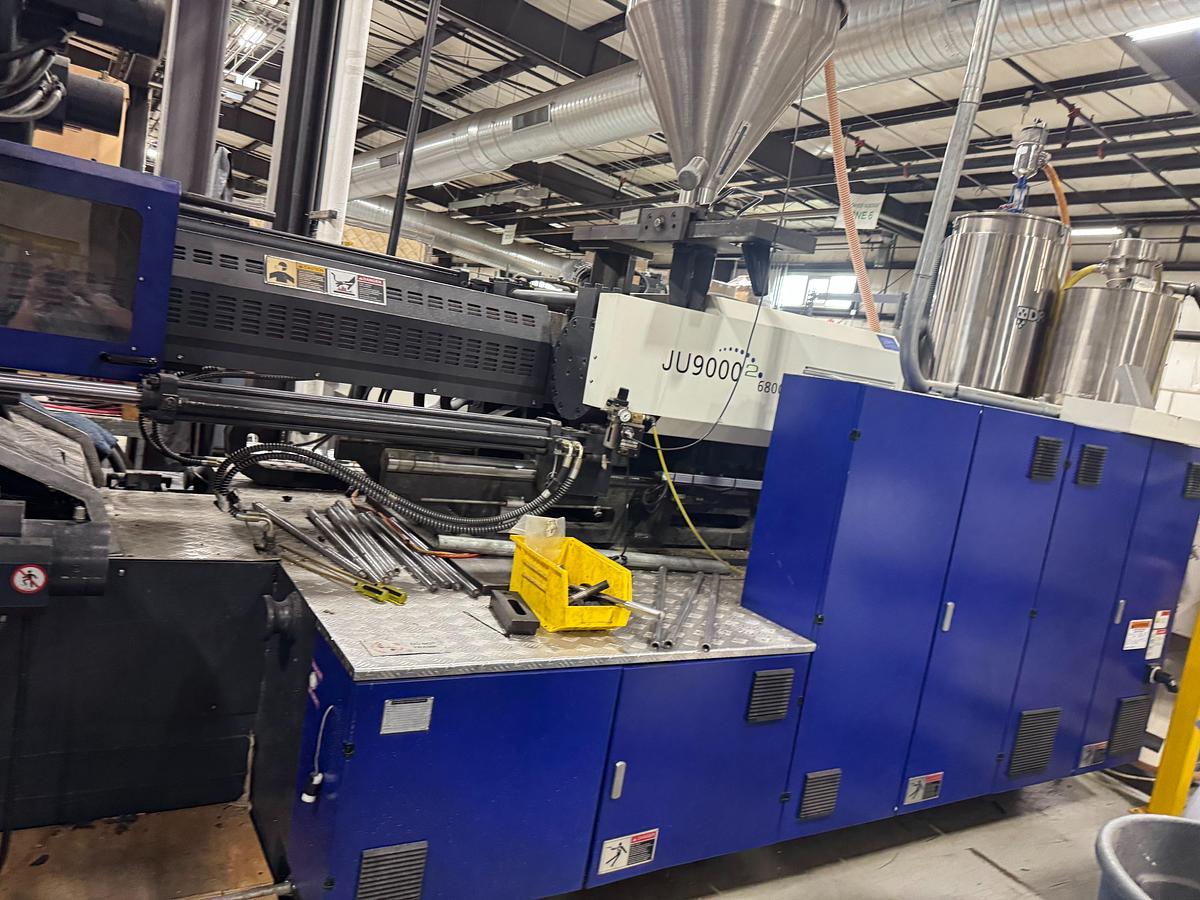 Used Not Ready - 1012 Ton, 118.3 Oz., Haitian JUII 9000/6800-B Injection Molding Machine (2015)