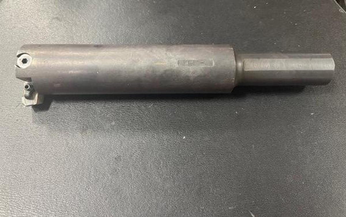 Used Kennametal T-1389 2.5" Boring Bar