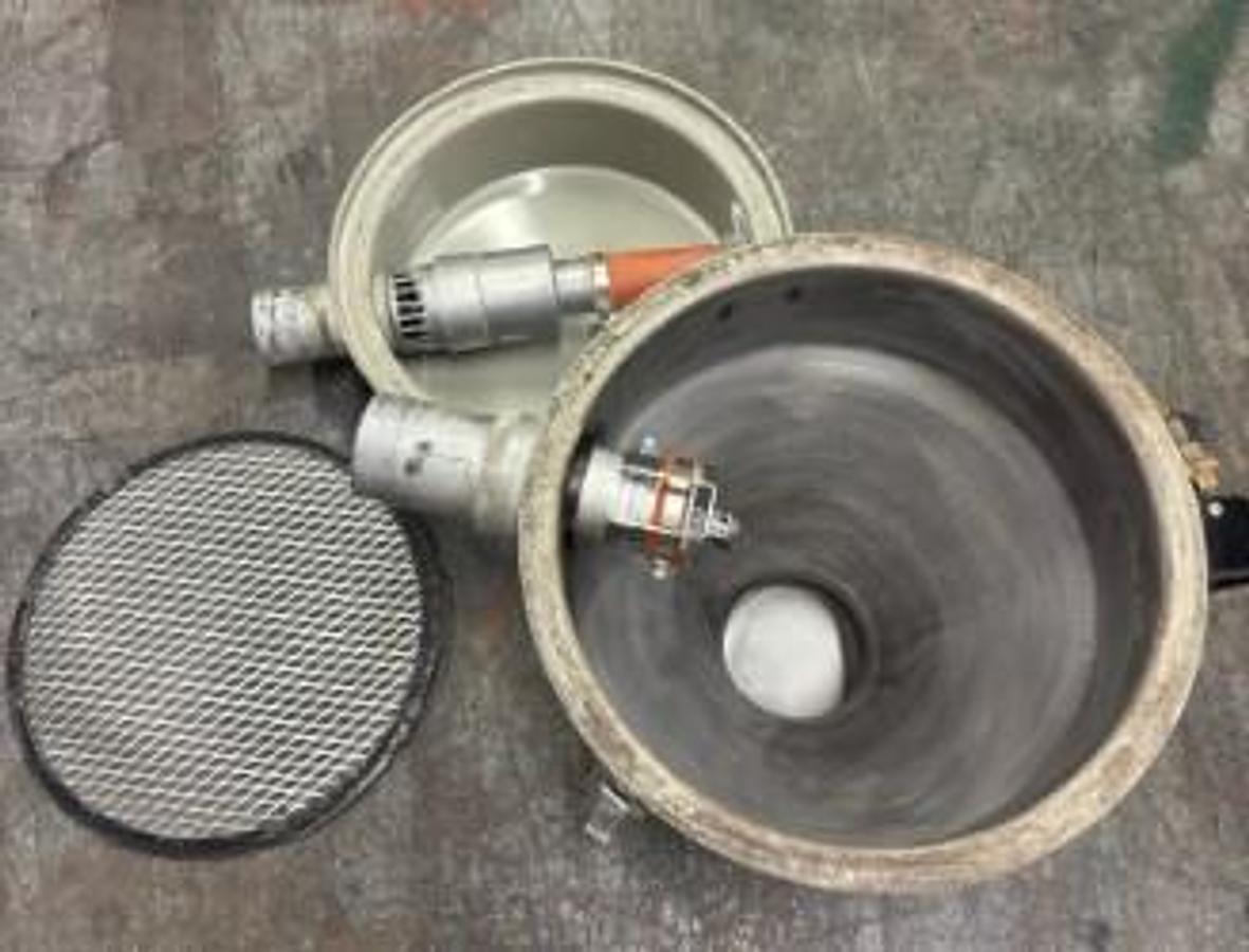 Used Not Ready - Conair DL Series Vacuum Material Receiver