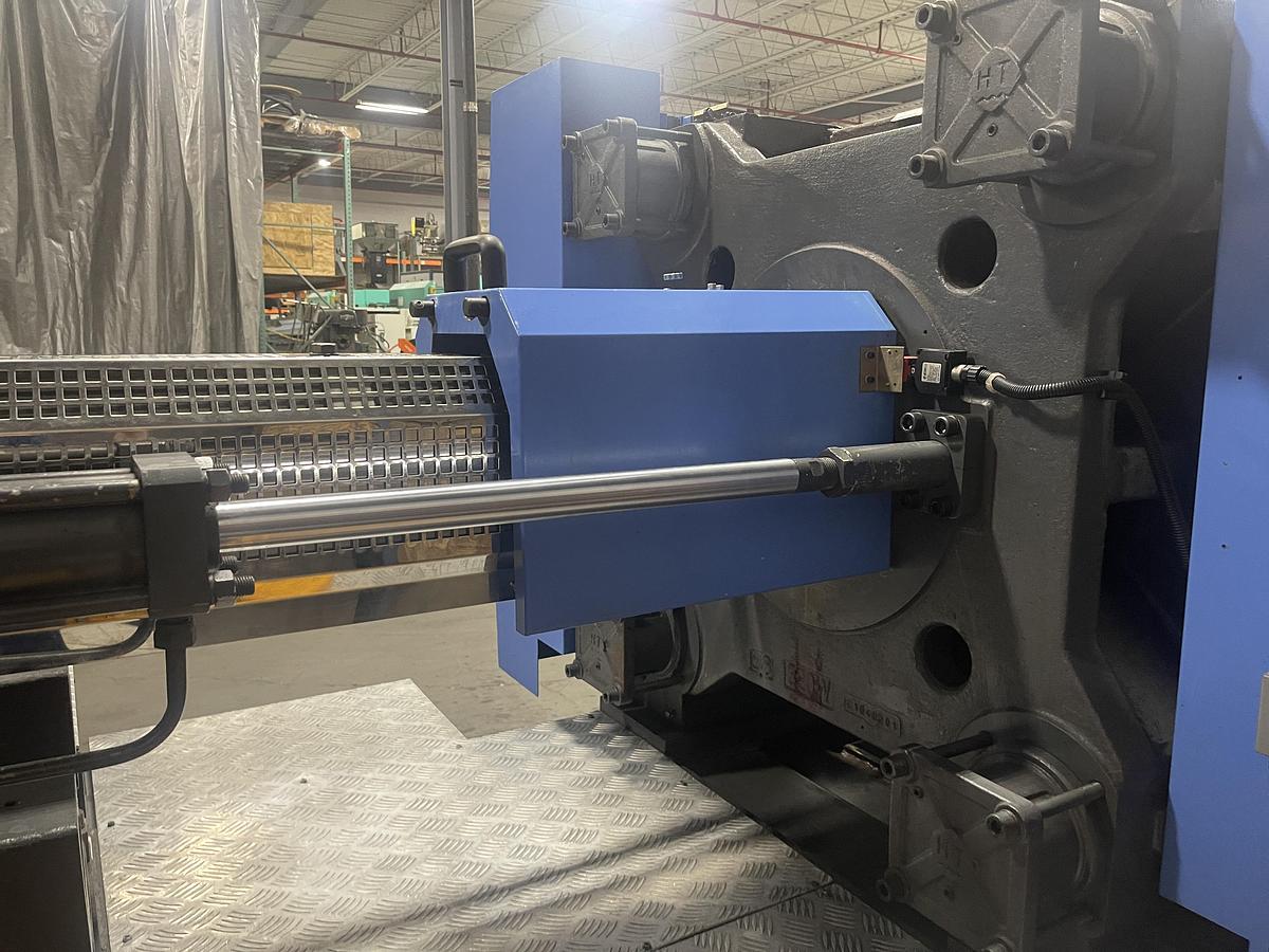 Used 360 Ton, 29.81 Oz., Haitian MA 3200/1700 Injection Molding Machine (2011)