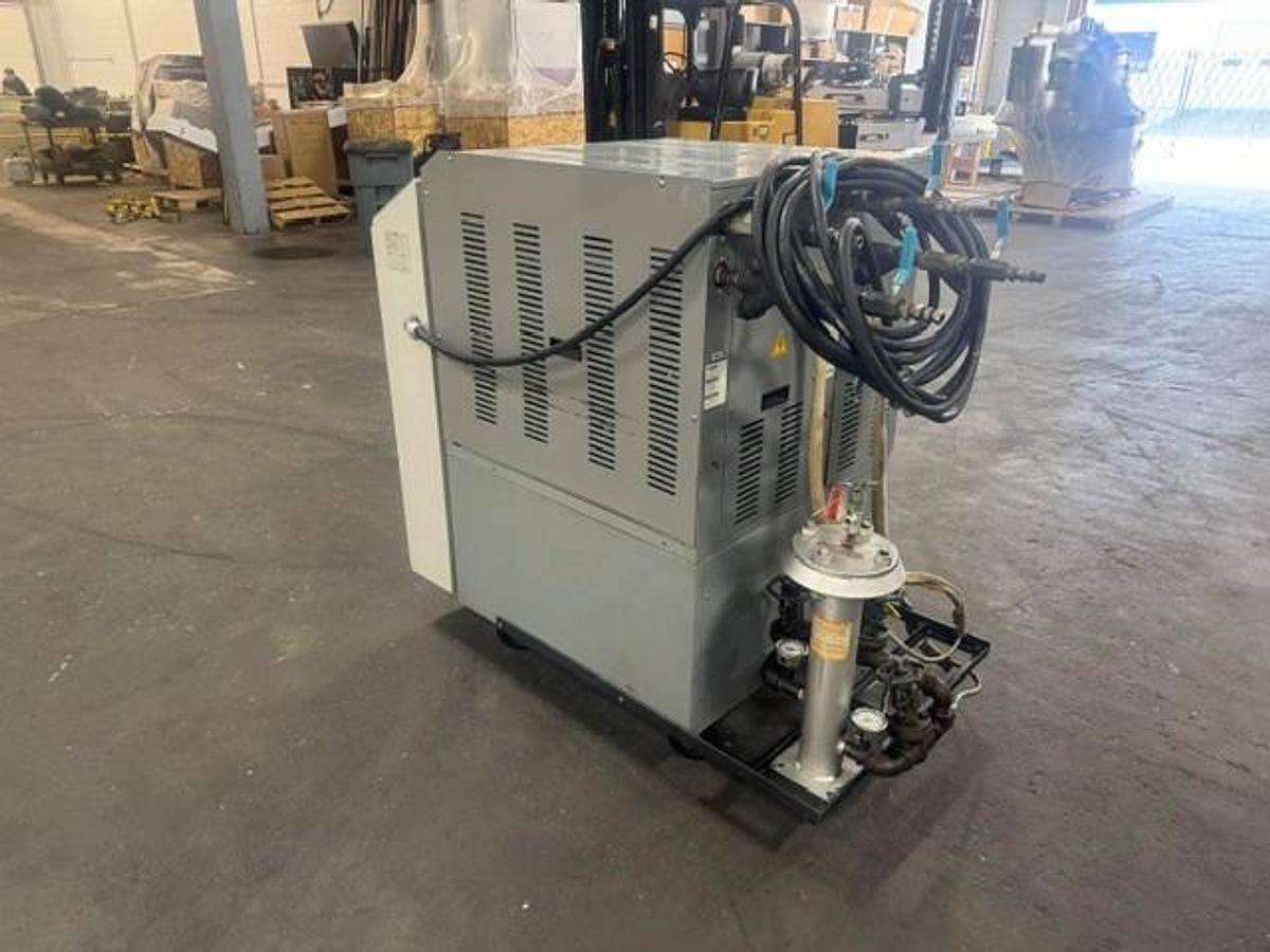 Used Dual Zone Mokon H44206AF Hot Oil Temperature Controller 460v (2005)