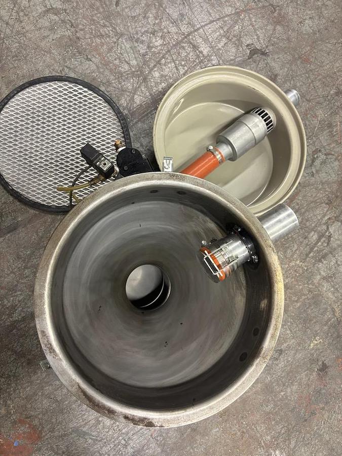 Used Conair DL Series Vacuum Material Receiver