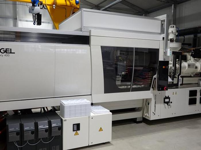 Used 449 Ton, 15.24 oz. Tiebarless Engel Injection Molding Machine
