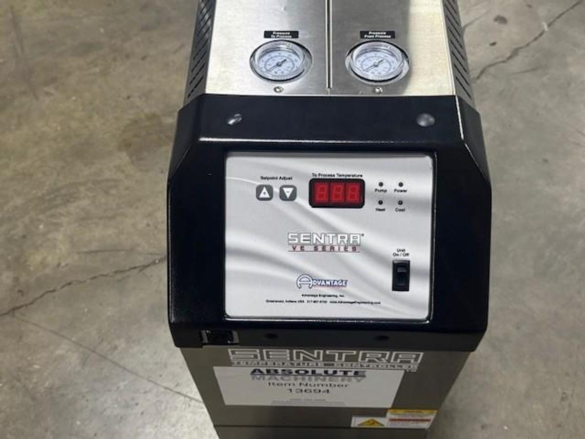3 HP Advantage Sentra Series Temperature Control Unit 460V