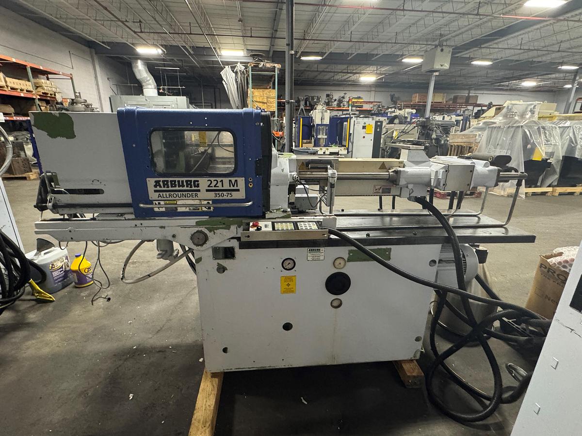 Used 35 Ton, 2.37 Oz. Arburg Allrounder 221M Injection Molding Machine (1999)