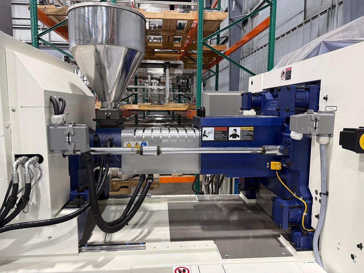 135 Ton, 4.73 oz Niigata MZ 1200/300 Injection Molding Machine (2025)