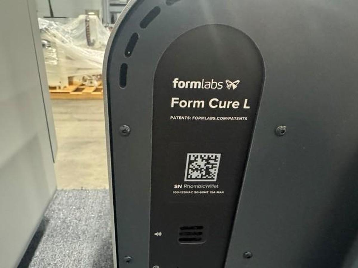Used Formlabs Form 3L 3-D Printing Package including Cartridges (2022)