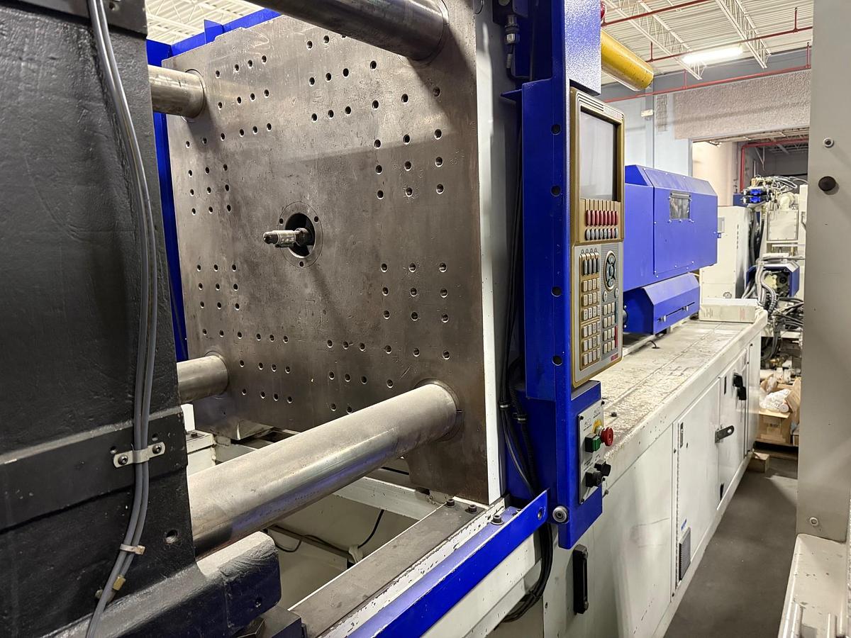 Used 300 Ton, 25.4 oz., Van Dorn Demag, Injection Molding Machine (2006)