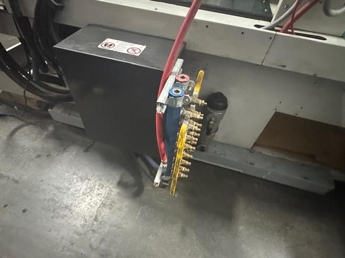 Used 110 Ton, 6.0 Oz., Arburg Allrounder 420C 1000-290 Golden Edition (2011)