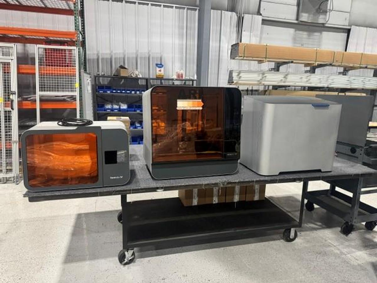 Used Formlabs Form 3L 3-D Printing Package including Cartridges (2022)