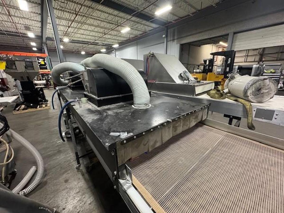 Used Crizaf 32" Wide x 20' Flat Belt Conveyor with Cooling System