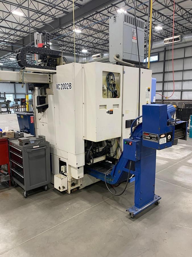 Used Daewoo Doosan Lynx 200B-GL CNC Turning Center (1999)