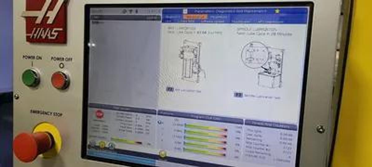 Used NOT READY - HAAS UMC-750 With FANUC M-20i D25 Robot Loading / Unloading system