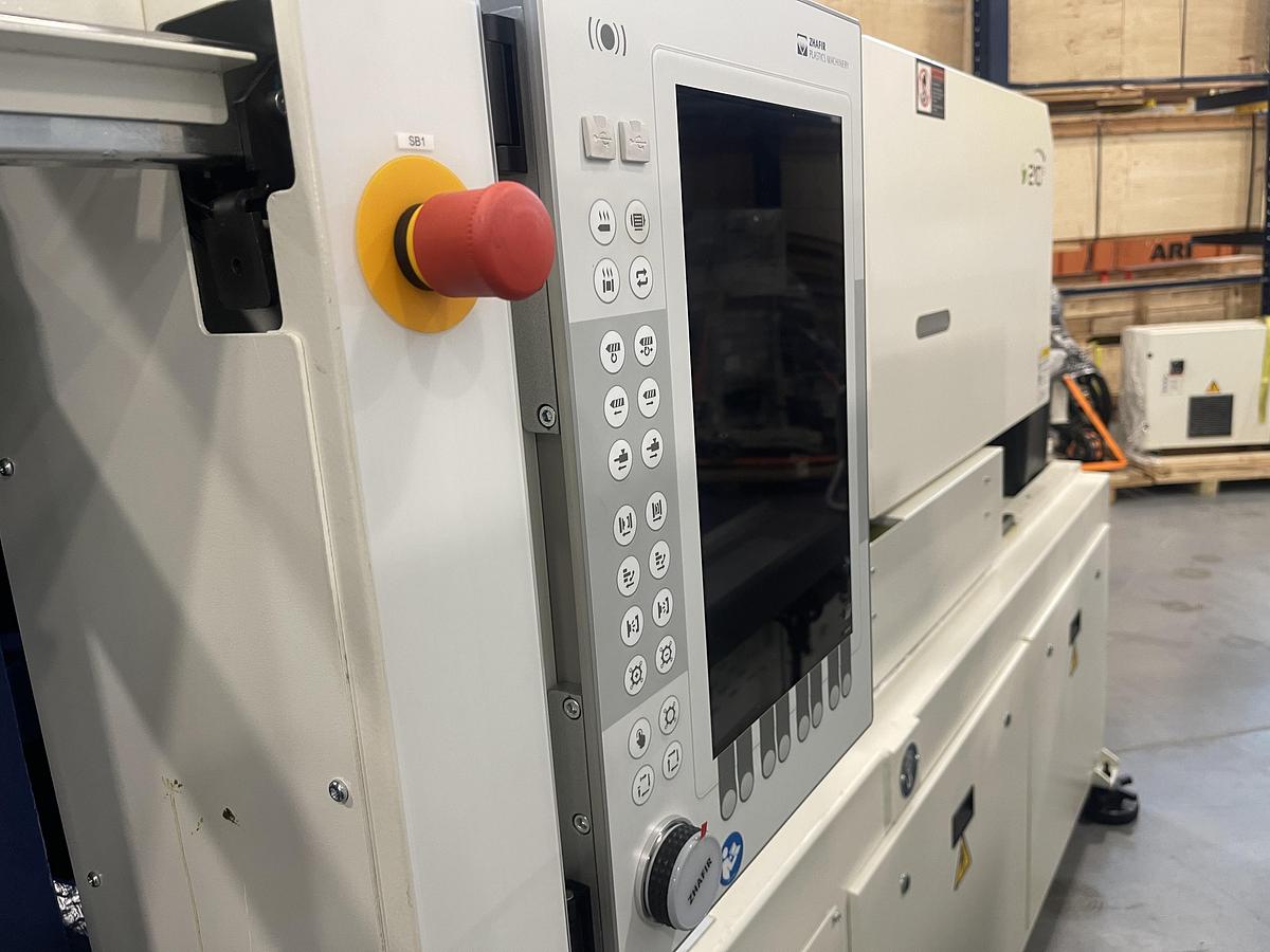 135 Ton, 3.21 Oz., Haitian ZEV 1200/210 Injection Molding Machine
