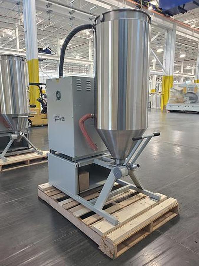 60 lbs/hour Dri-Air Material Dryer with 200 lb. Capacity Hopper (2026)