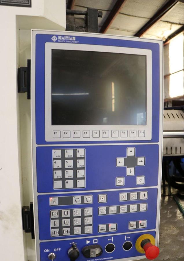 Used 427 Ton, 45.68 Oz. Haitian MARSIII3800/2250eco Injection Molding Machine