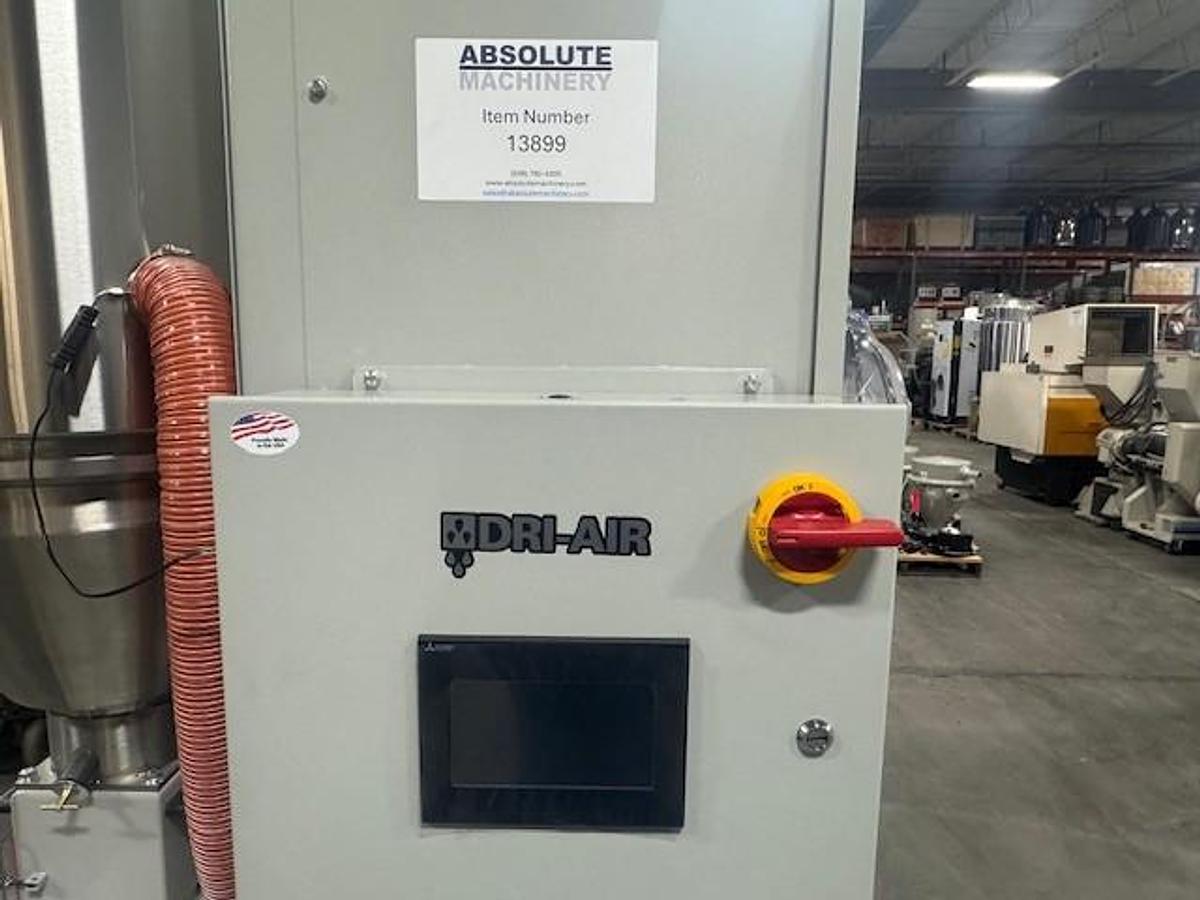 125 lbs/hour Dri-Air Material Dryer with 400 lb. Capacity Hopper (2026)
