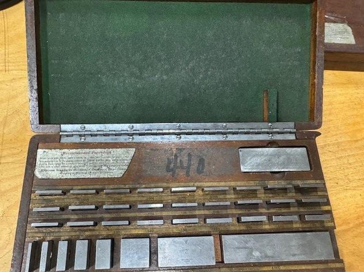 Used Elistrom/Dearborn 35-Piece Gage Block Set