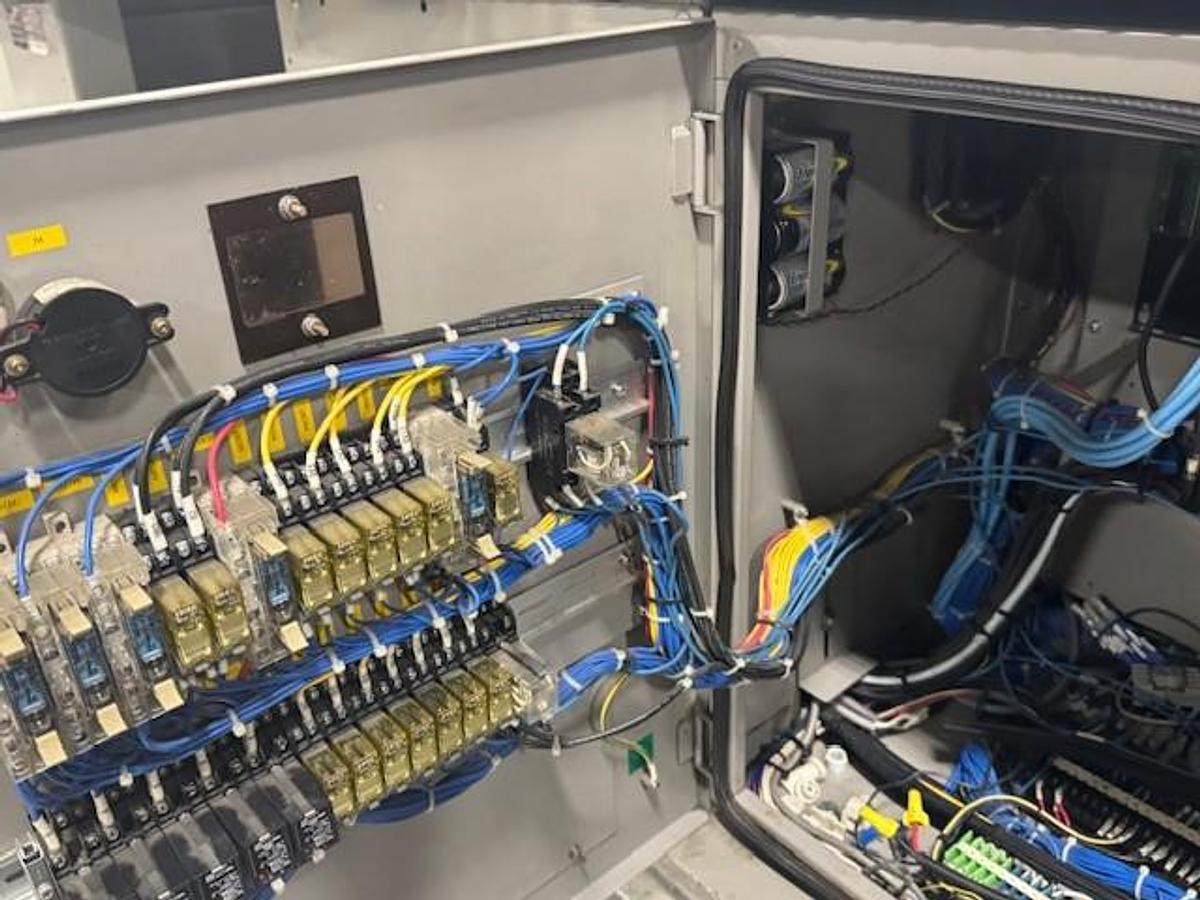 Used Not Ready - 44 Ton, 1.23 Oz., Toshiba EC45N II Injection Molding Machine (2010)