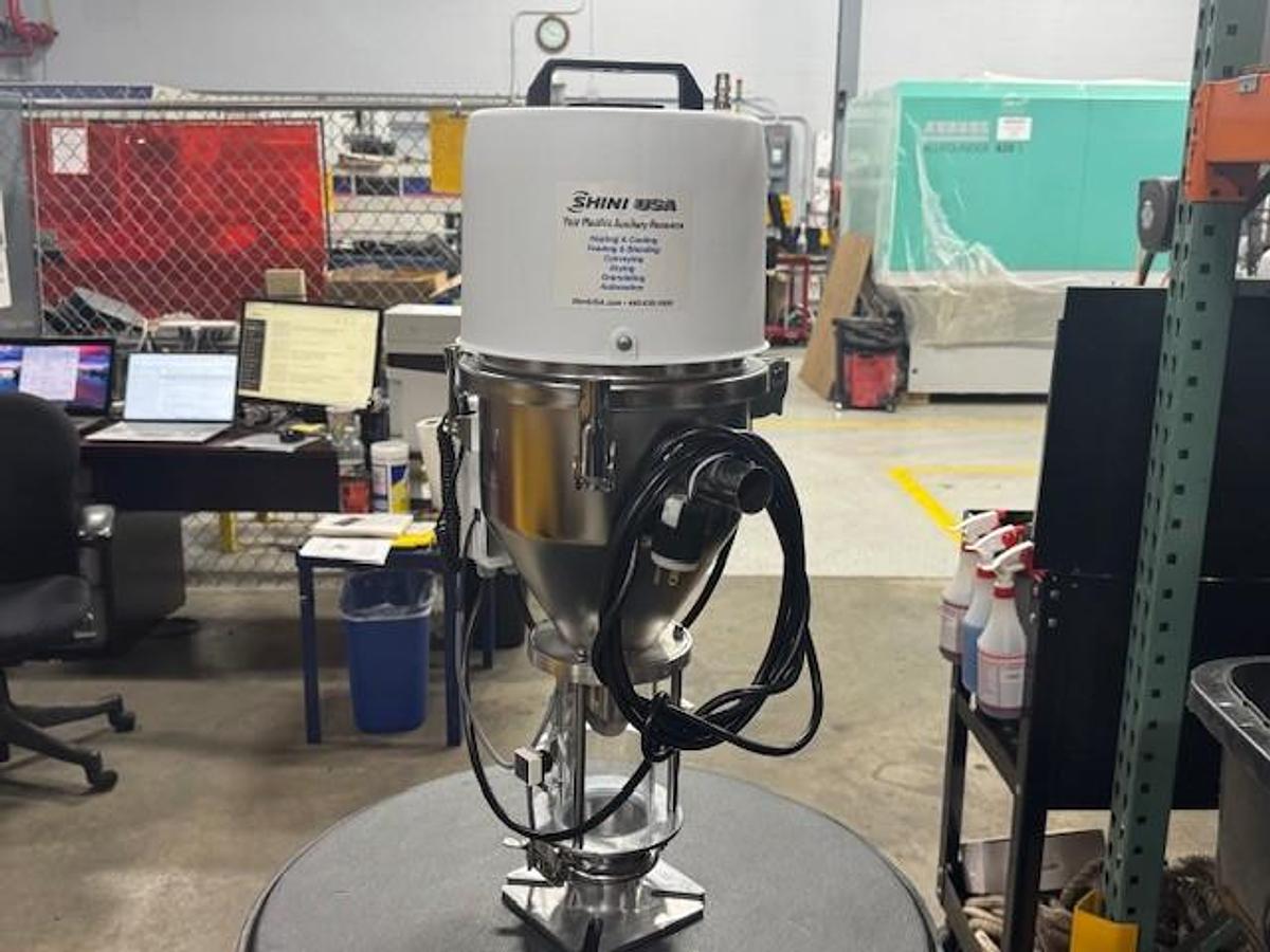 440 lbs./hr. Shini Vacuum Hopper Loader with Sight Glass