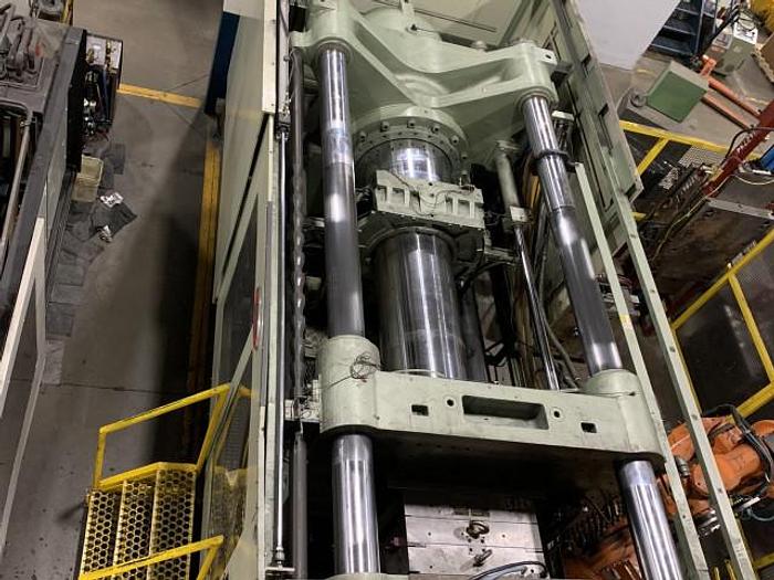 Used 943 Ton, 201.2 oz. Nissei Injection Molding Machine