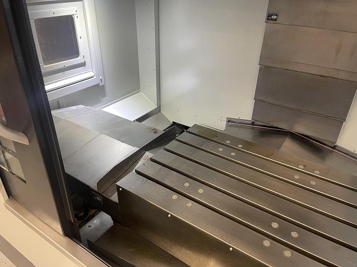 Vertical Machining Center Model: VMC1000II (2023)