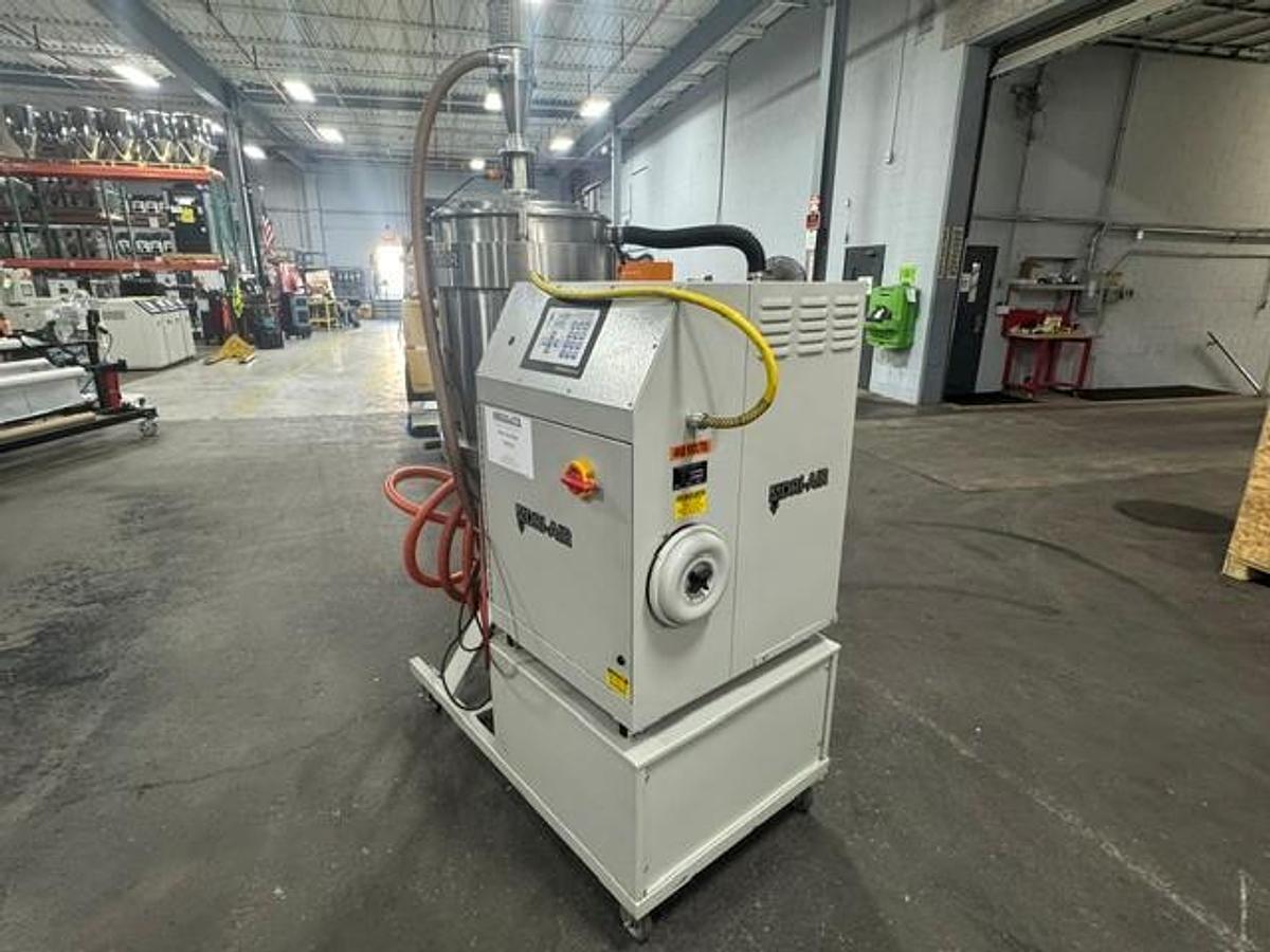 Used 50 lb./hr Dri-Air APD-6 Material Dryer with 200 lb. Hopper (2018)