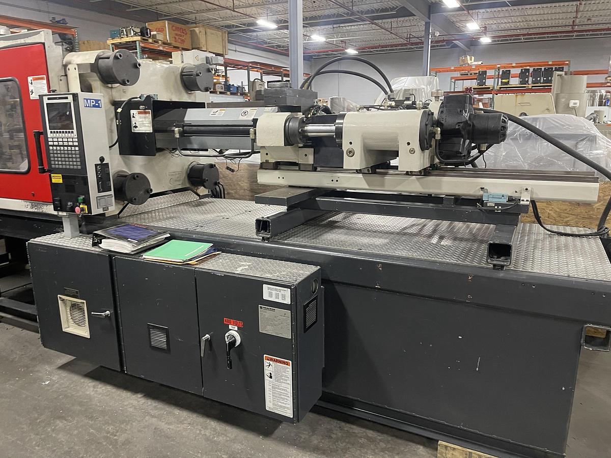 Used 310 Ton, 22 oz., Ferromatik Milacron Magna T310 Injection Molding Machine (2002)