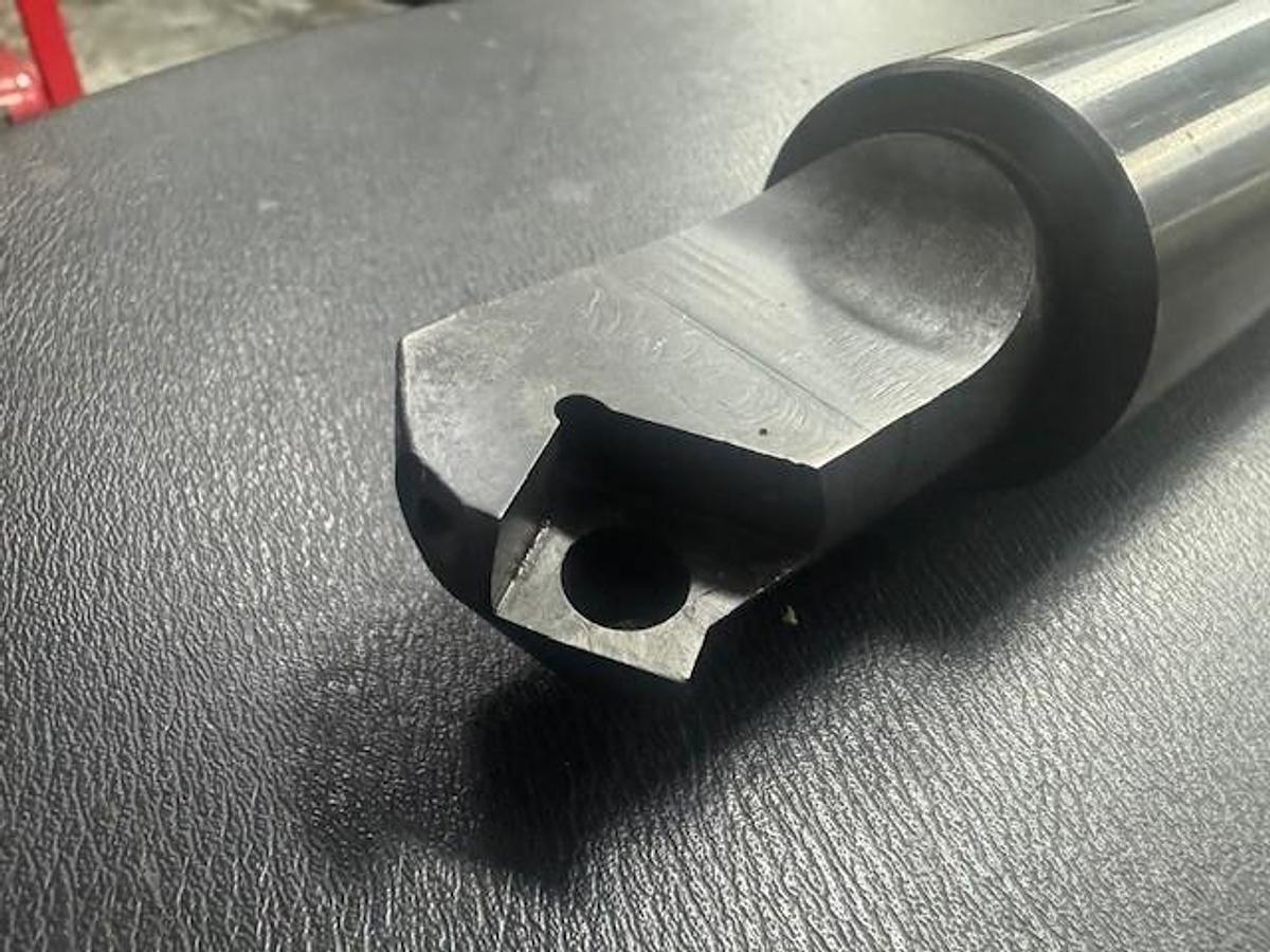 Used V-B T-1227-16 1.627" Diameter Boring Bar