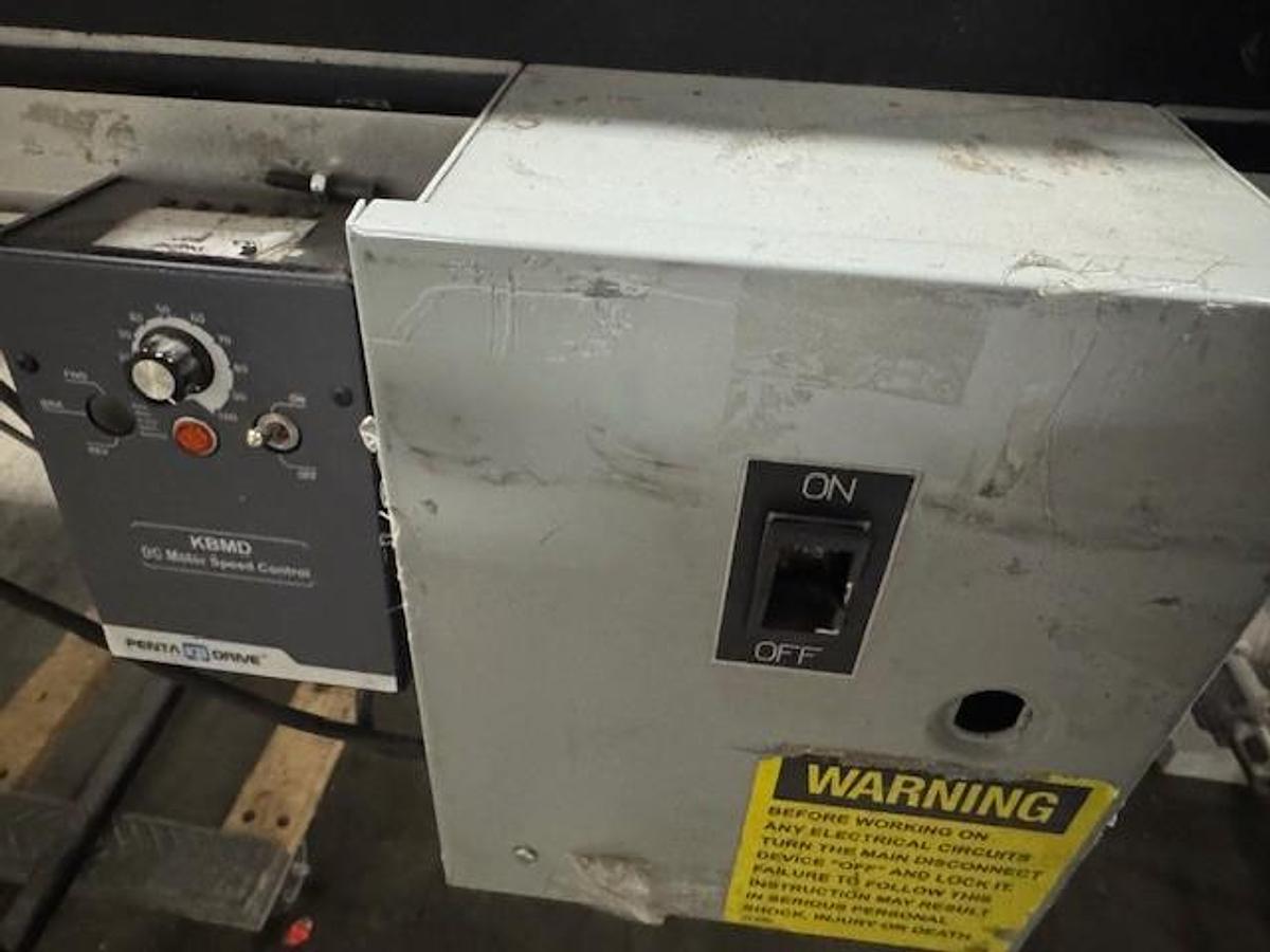 Used Crizaf 32" Wide x 20' Flat Belt Conveyor with Cooling System